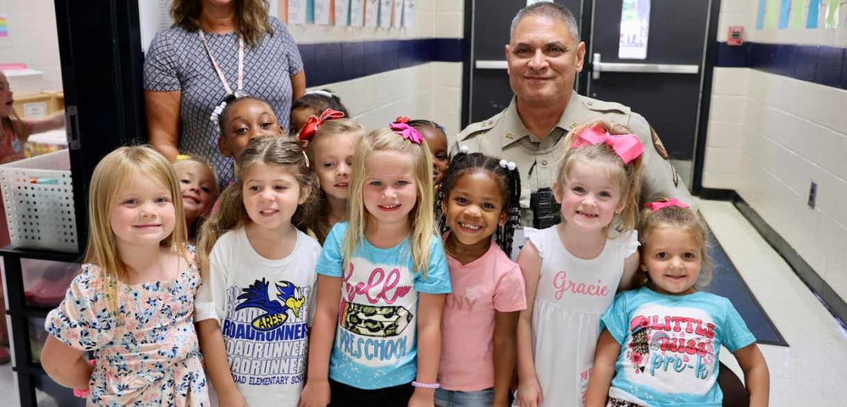 students with SRO